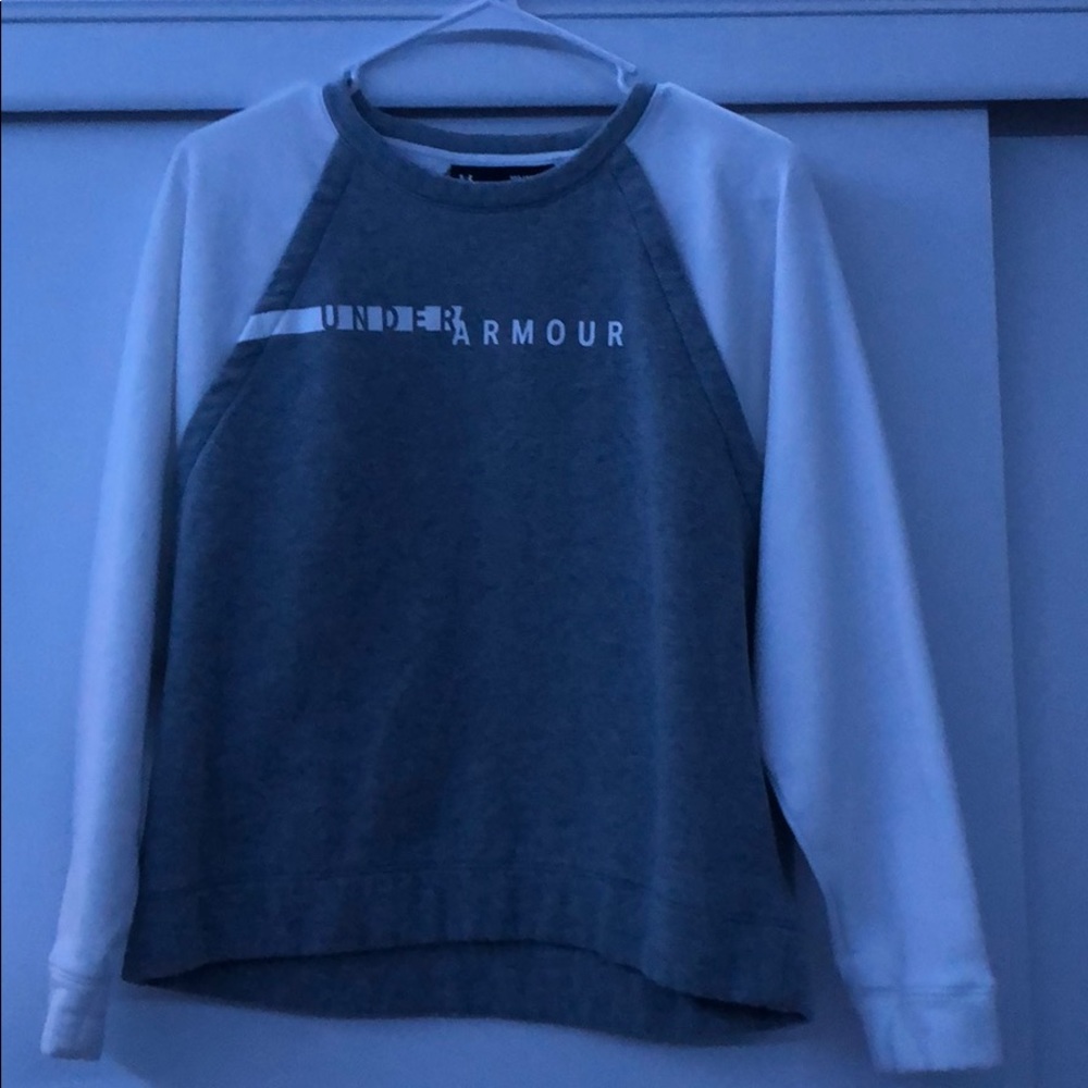 NEW! Under Armour crew-neck